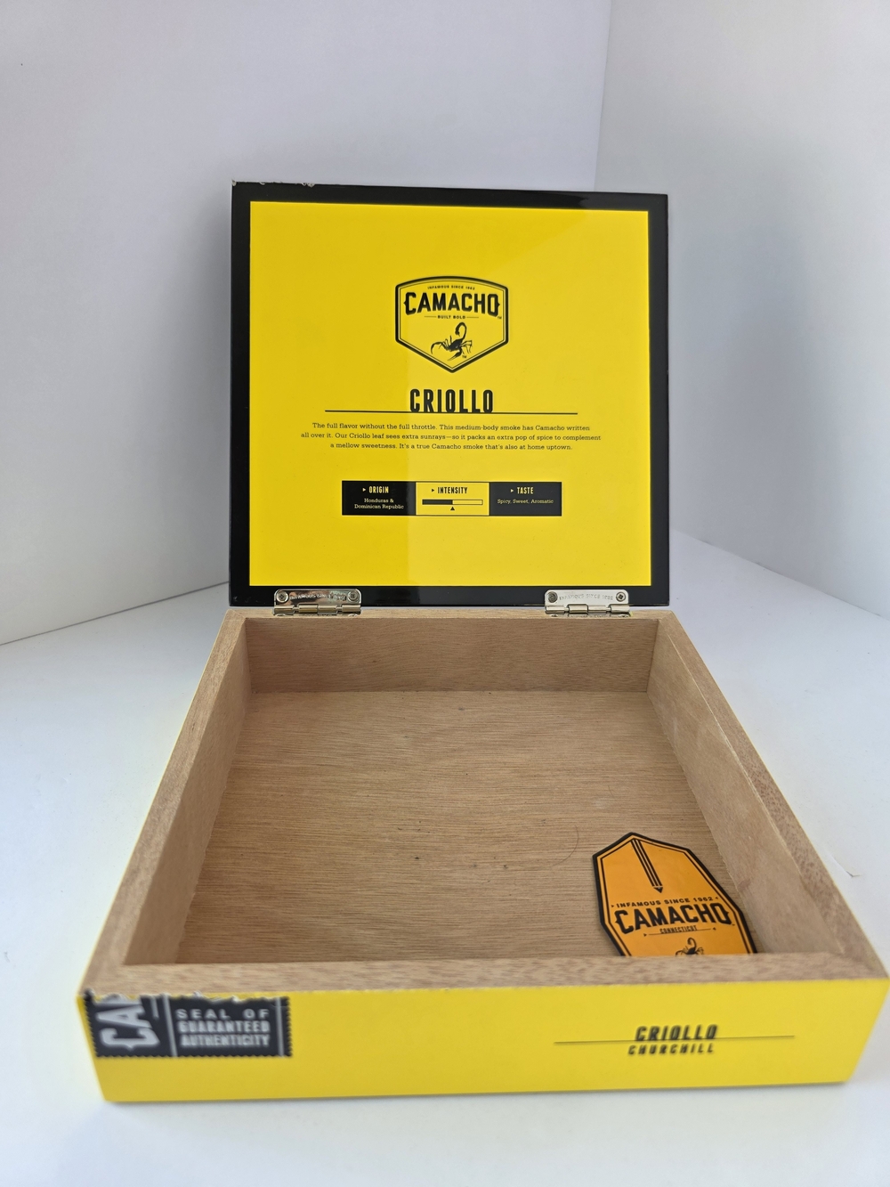 Camacho Criollo Churchill Empty Wood Cigar Box Yellow Black Scorpion Logo 20ct